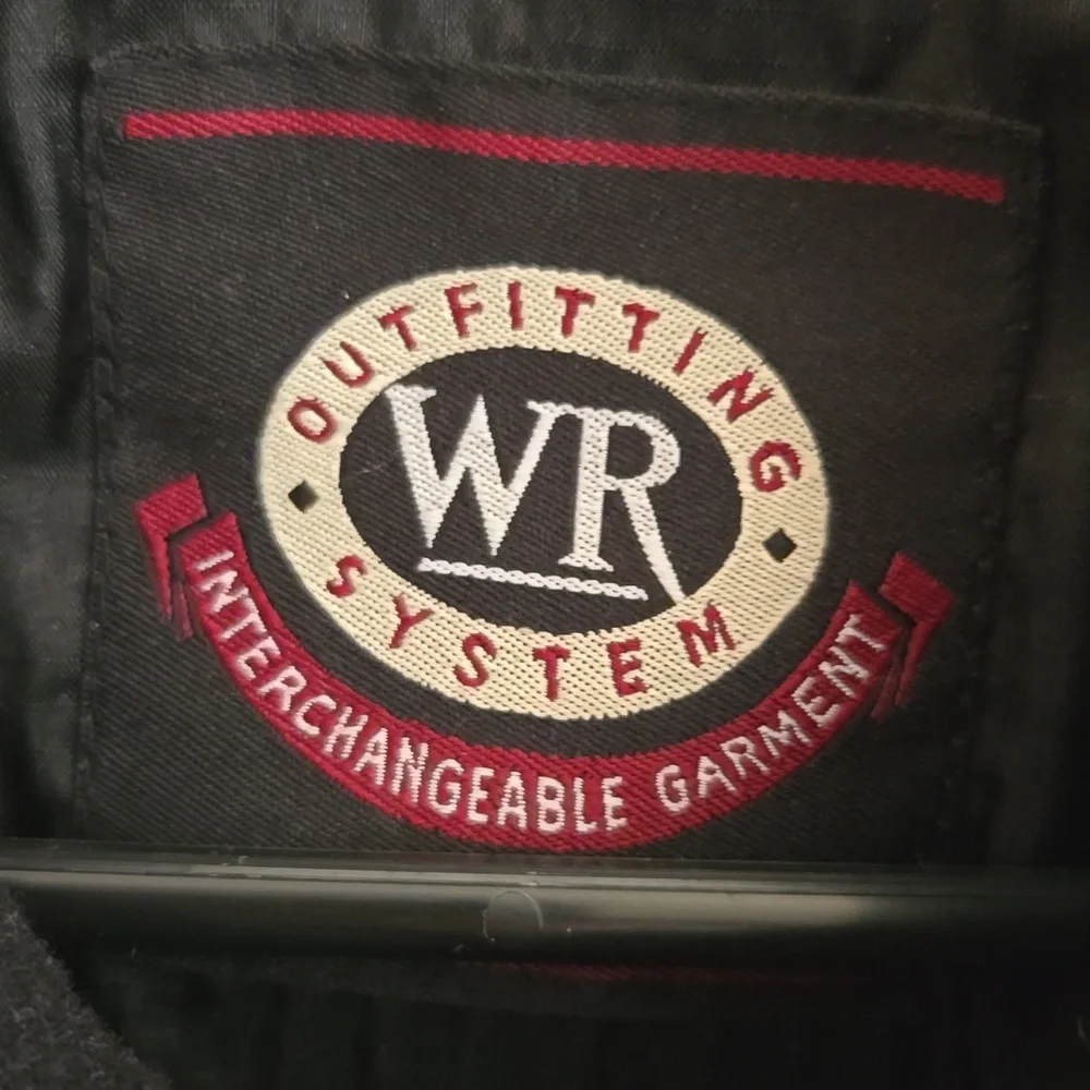 WindRiver Outfitting Co.| Black Fleece Lined Windbreaker Jacket - Picture 8 of 11